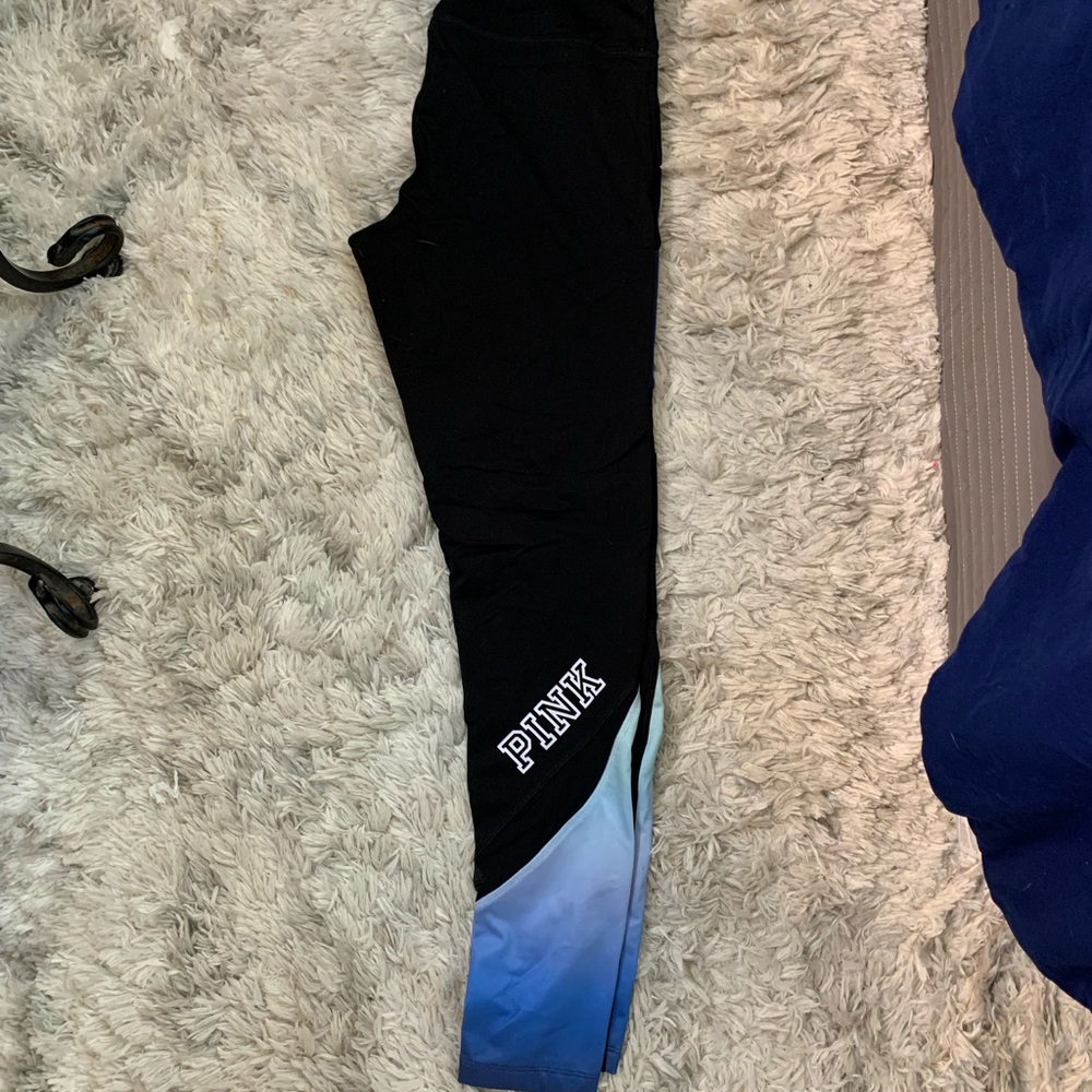 PINK Leggings